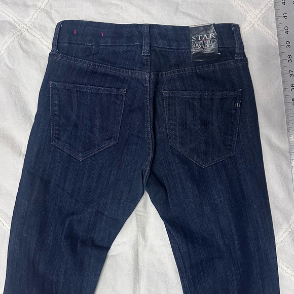 It! Jeans Star: Slim Boot-Cut High-Rise - Picture 5 of 5